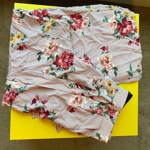 Wide leg floral pants with fabric belt